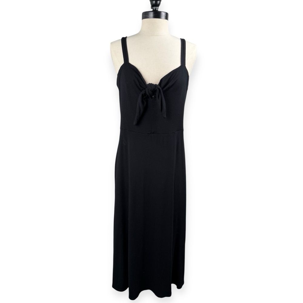Elegant Black Midi‎ Dress